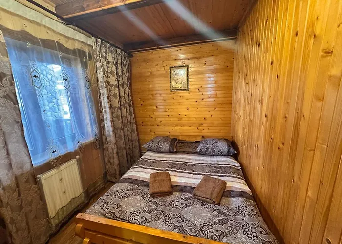Kozarik Kır Evi *