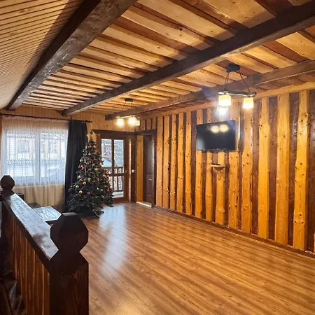 Kozarik Casa de Campo Mykulychyn
